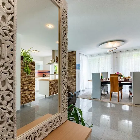 Hoerilux Apartamento Gaienhofen (Baden-Wurttemberg)